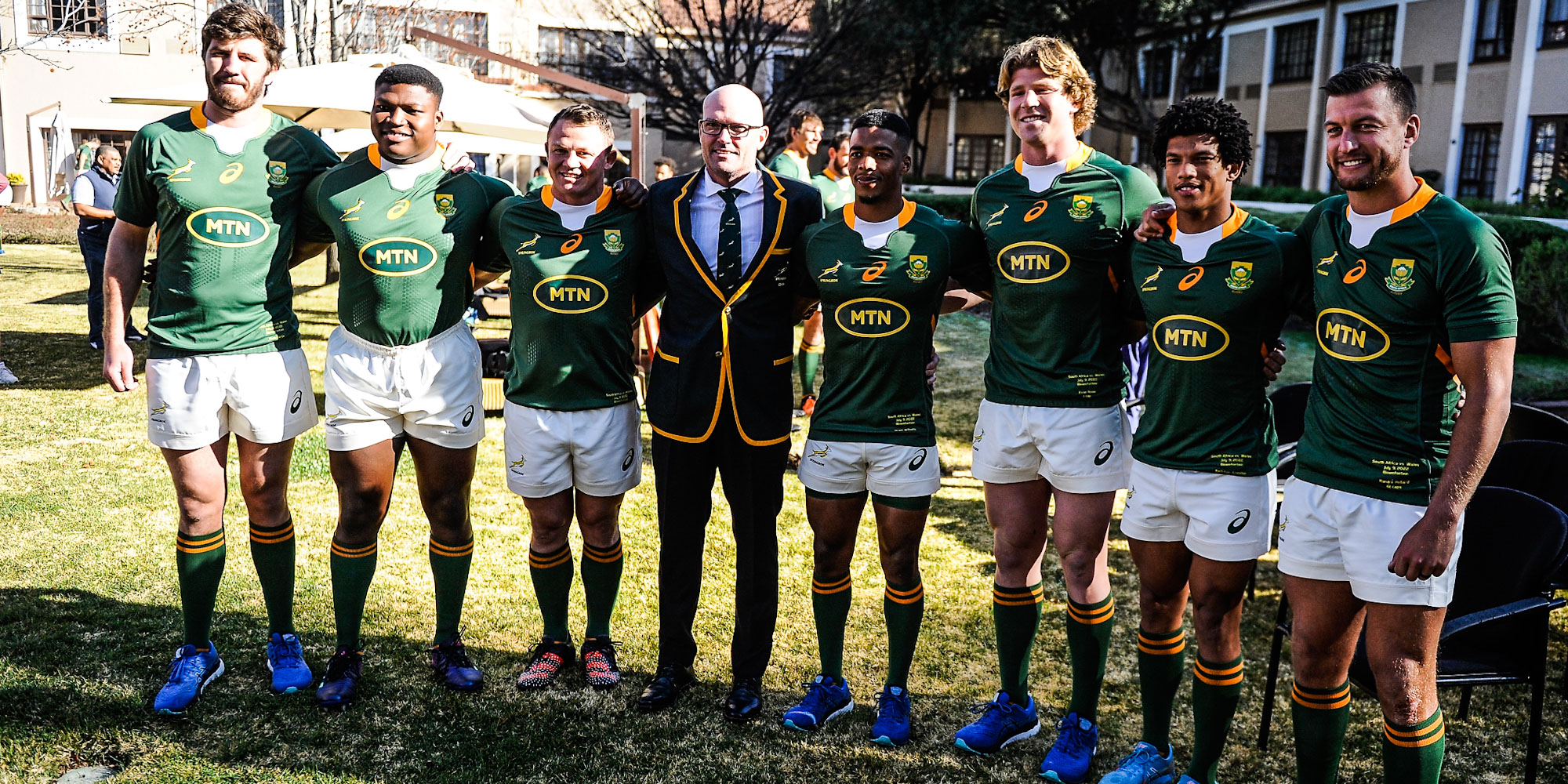 Springbok coach Jacques Nienaber has named six uncapped players for Saturday's Test against Wales in Bloemfontein.