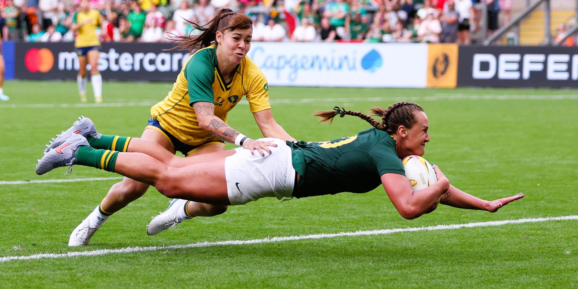 Libbie Janse van Rensburg scored two tries against Brazil.