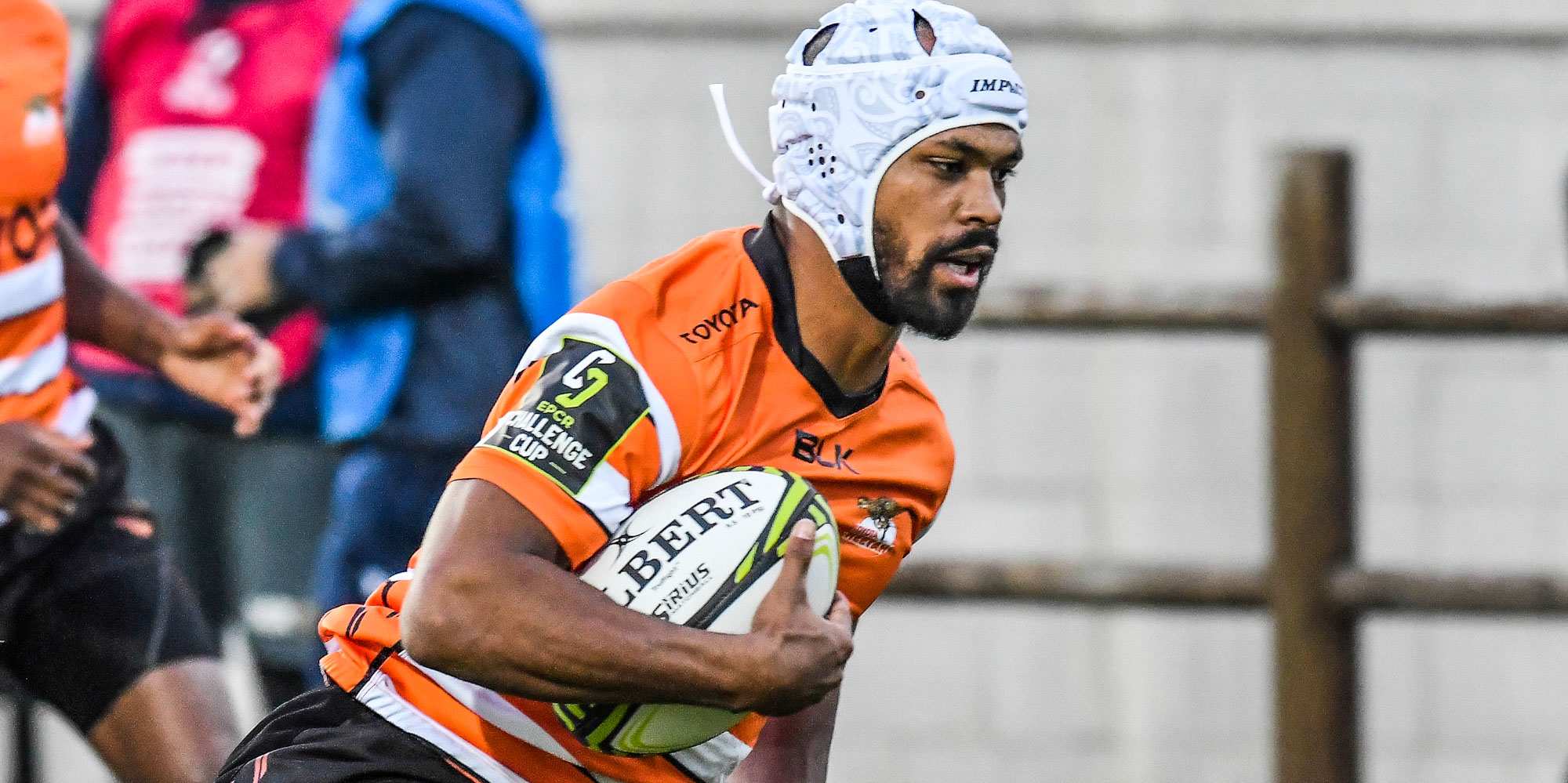 Munier Hartzenberg, in action here in the EPCR Challenge Cup, scored four tries for the Toyota Cheetahs in Welkom.