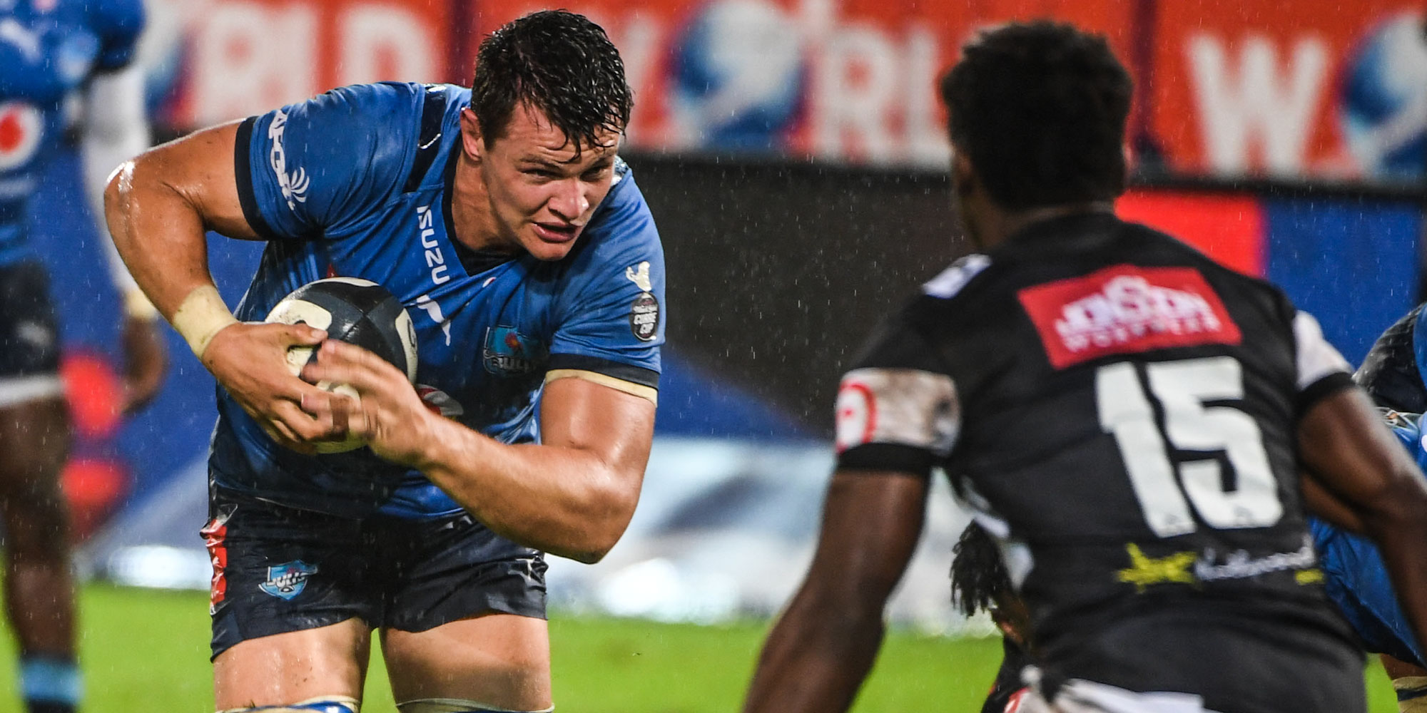 Elrich Louw scored one of the Vodacom Bulls' five tries.