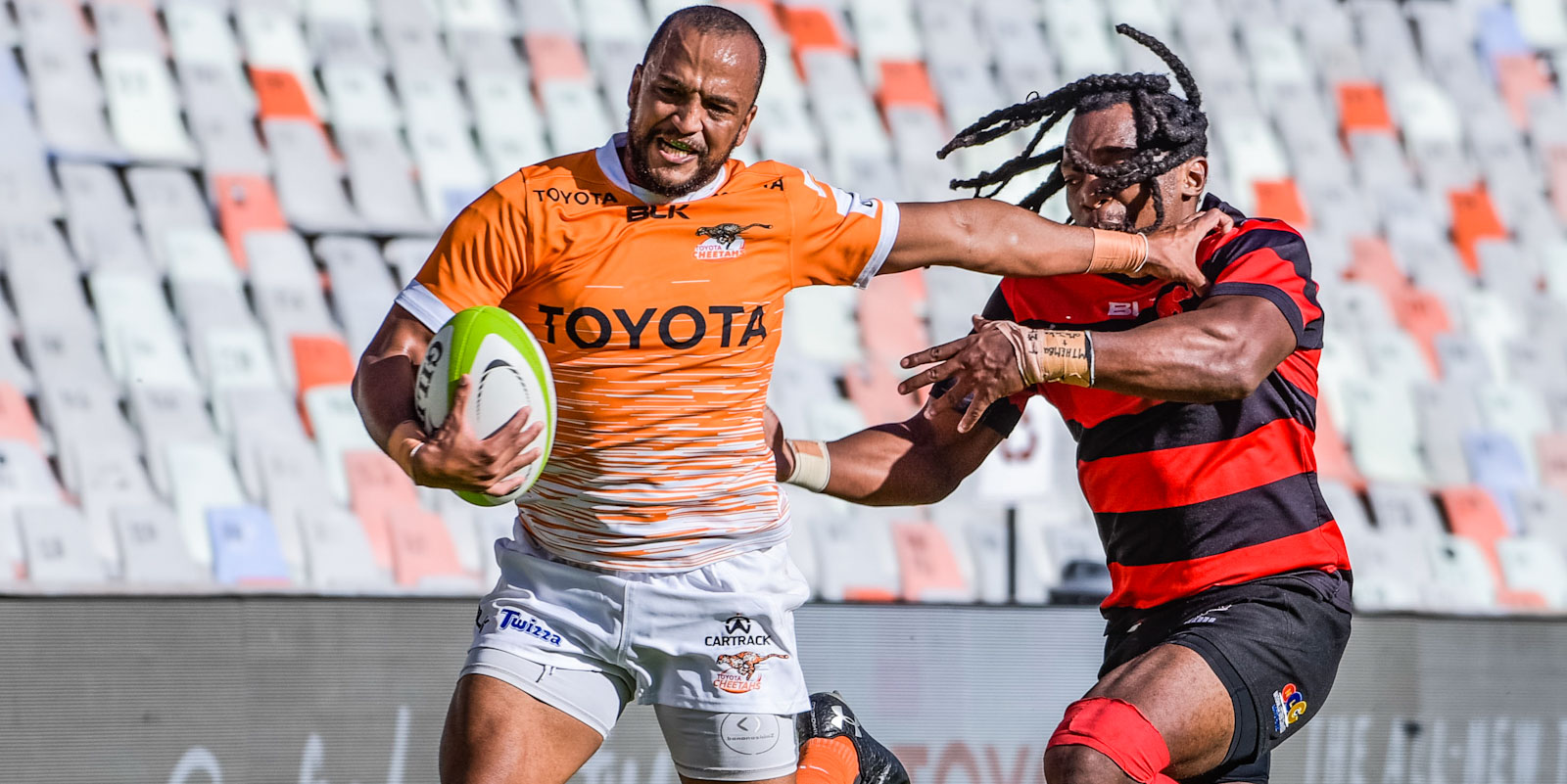 Rhyno Smith scored two of the Toyota Cheetahs' 11 tries