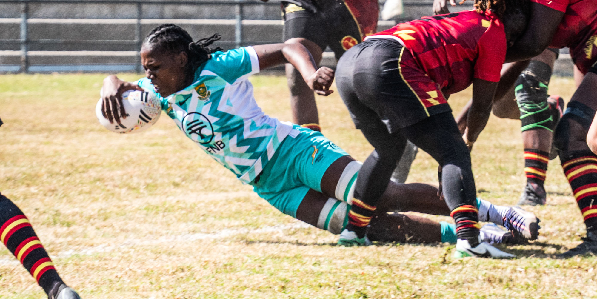 Faith Tshauke goes over for her first Test try.