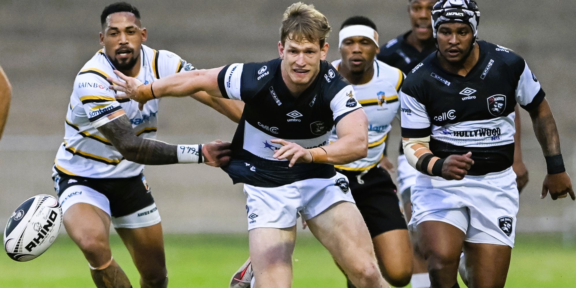 Grobbelaar in action for the Hollywoodbets Sharks in the Carling Currie Cup.