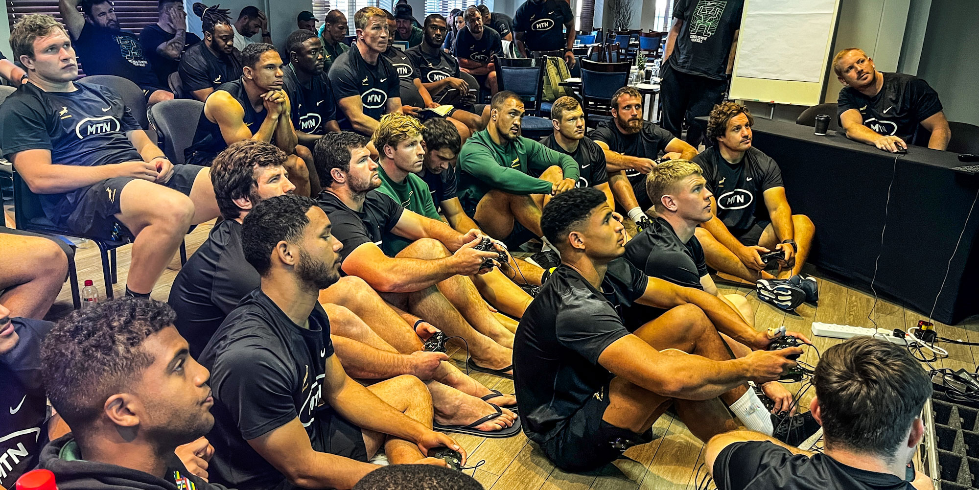 Game plan session with Outfox at the Boks' alignment camp.