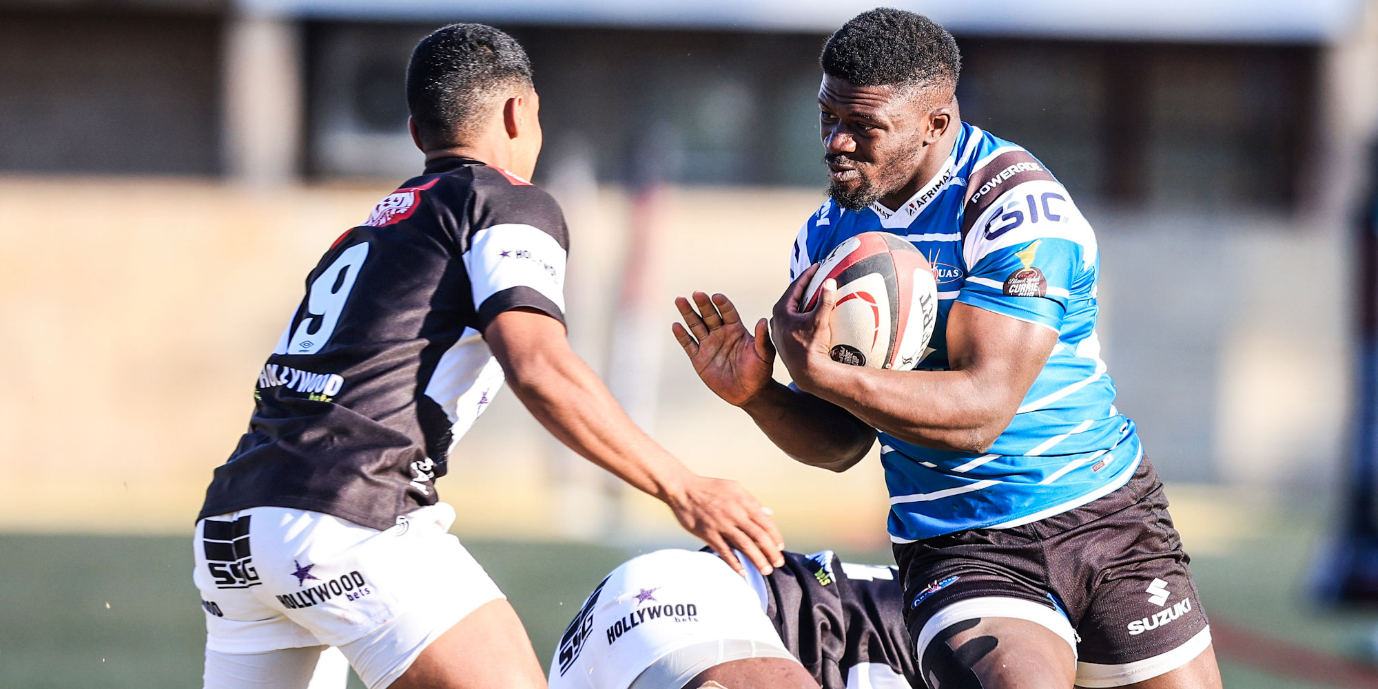 Sako Makata on a strong run for Suzuki Griquas.