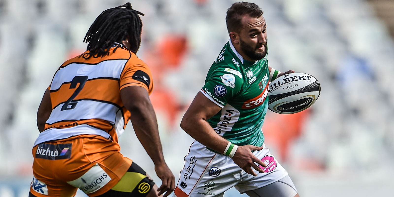 Dewaldt Duvenage in action for Benetton against the Toyota Cheetahs a few years ago.